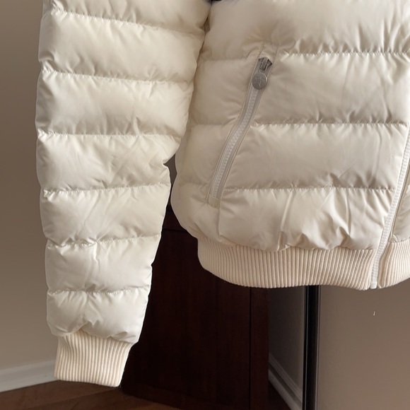 Perfect Moment Queenie Color Block Down - Picture 4 of 12